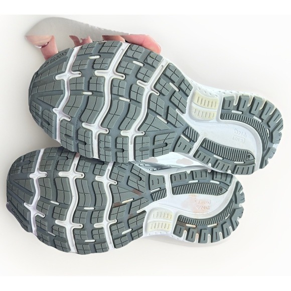 Brooks Gray Ghost 13 Running Athletic Shoes Sneakers Women's Size 9.5 Gray - Picture 10 of 16